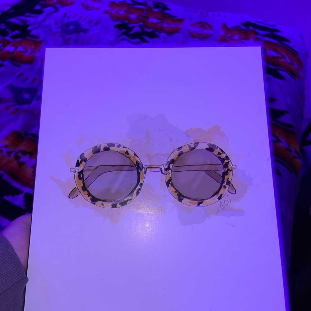 wall art glasses picture